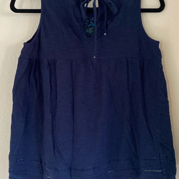 Cupio Navy  Medium top with Blue toned Embroidery - Picture 6 of 8